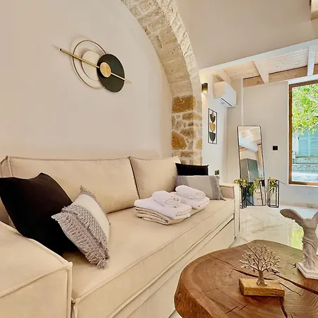 Skouna Luxury By Dadovillas * Roda (Corfu)