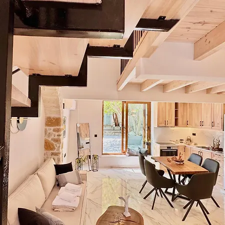 Skouna Luxury By Dadovillas Roda (Corfu)