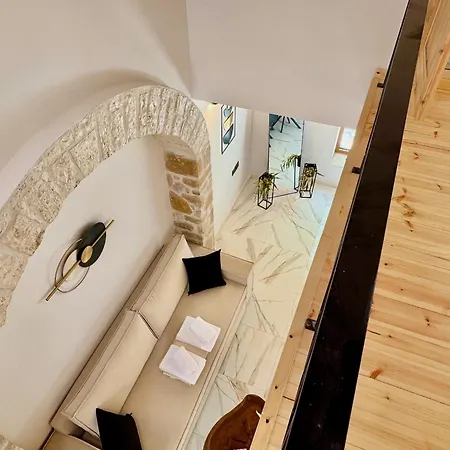 Skouna Luxury By Dadovillas