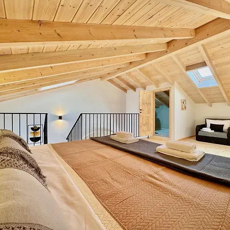 Skouna Luxury By Dadovillas Lejlighed