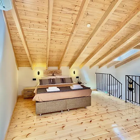 Skouna Luxury By Dadovillas Roda (Corfu)